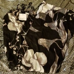 NWT Liz Claiborne Scarf